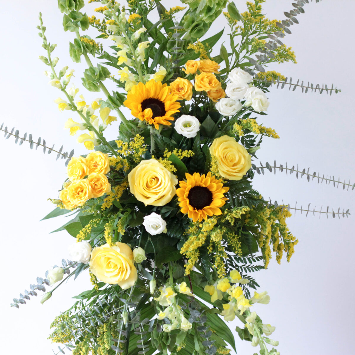 Eye of Heaven Floral Arrangement